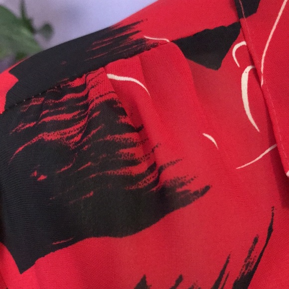 COPY CATS 🌟 Vintage Blouse, lightweight, button down with cuffs, comfortable - Picture 6 of 10